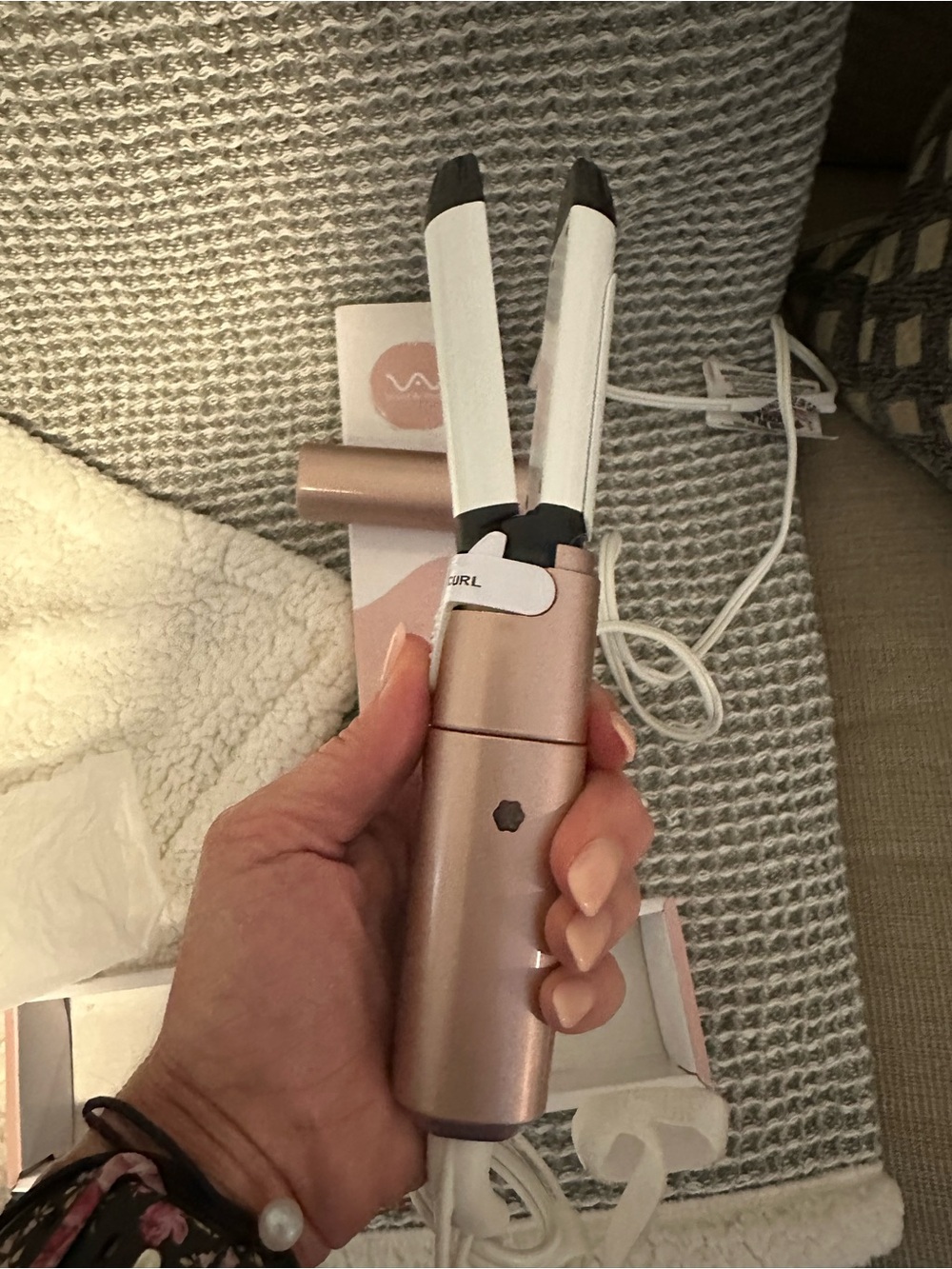 2 In 1 Mini Hair Iron - Picture 9 of 15